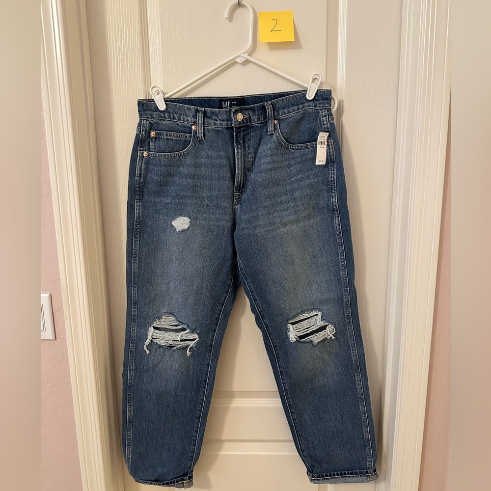 NWT GAP Mom Jean